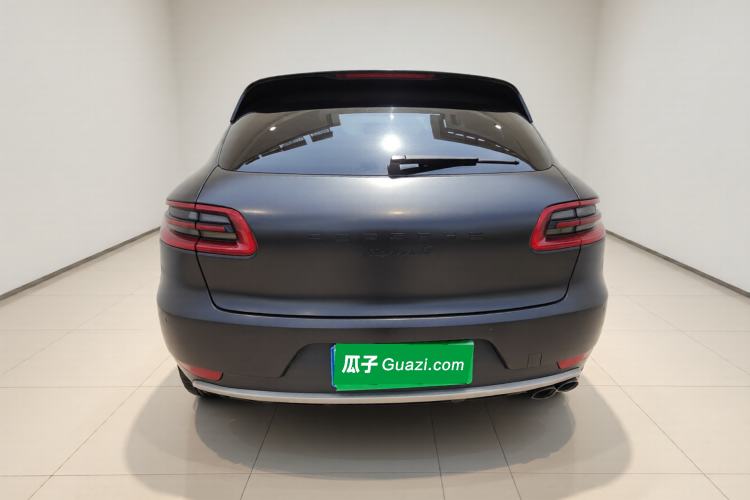 Used Porsche Macan 2017 Macan 2.0T Exterior 4