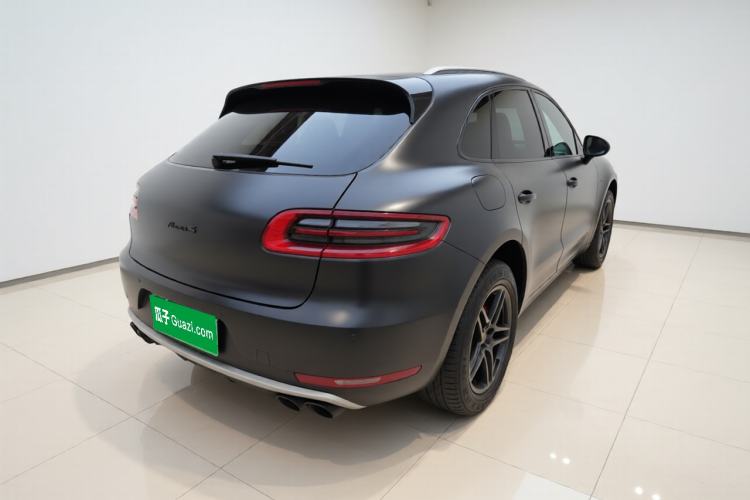 Used Porsche Macan 2017 Macan 2.0T Exterior 5