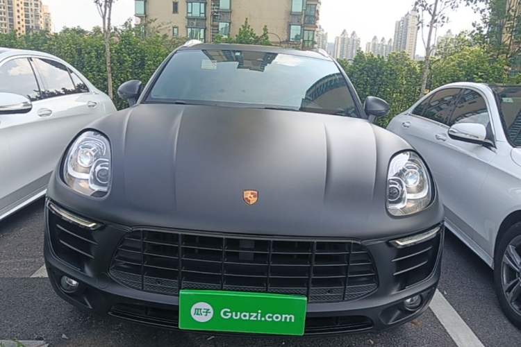 Used Porsche Macan 2017 Macan 2.0T Front