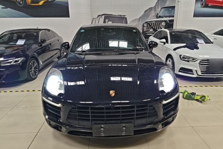 Used Porsche Macan 2017 Macan 2.0T Front