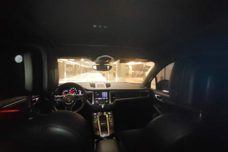 Used Porsche Macan 2017 Macan 2.0T Headliner