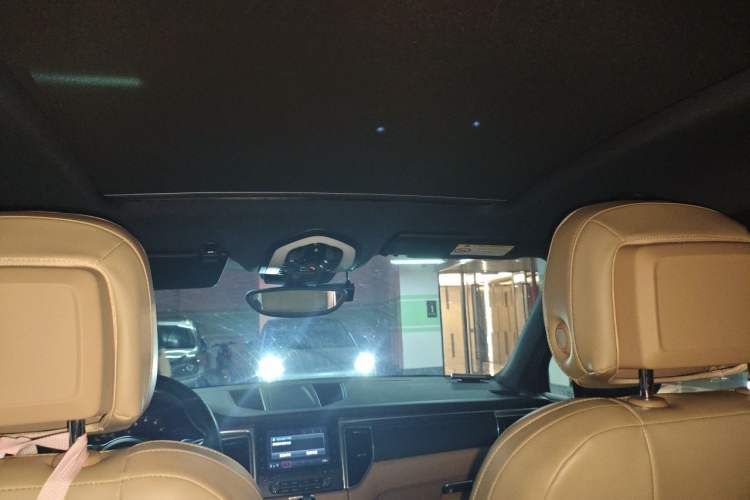 Used Porsche Macan 2017 Macan 2.0T Headliner