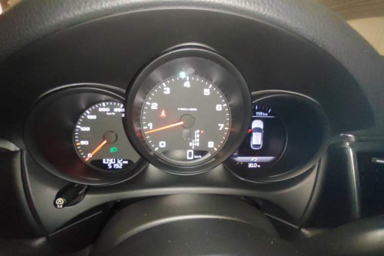 Used Porsche Macan 2017 Macan 2.0T Instrument Cluster