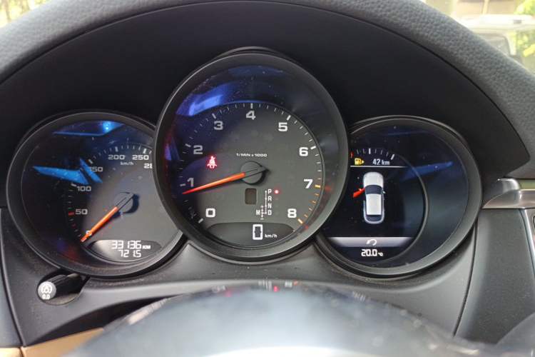 Used Porsche Macan 2017 Macan 2.0T Instrument Cluster