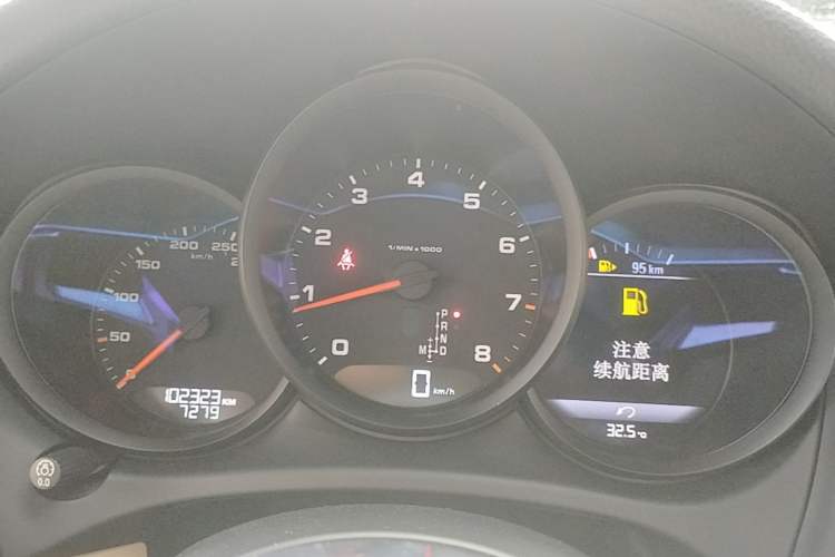 Used Porsche Macan 2017 Macan 2.0T Instrument Cluster