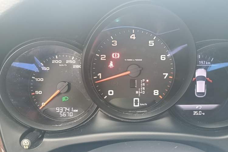 Used Porsche Macan 2017 Macan 2.0T Instrument Cluster