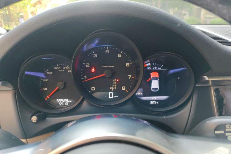 Used Porsche Macan 2017 Macan 2.0T Instrument Cluster
