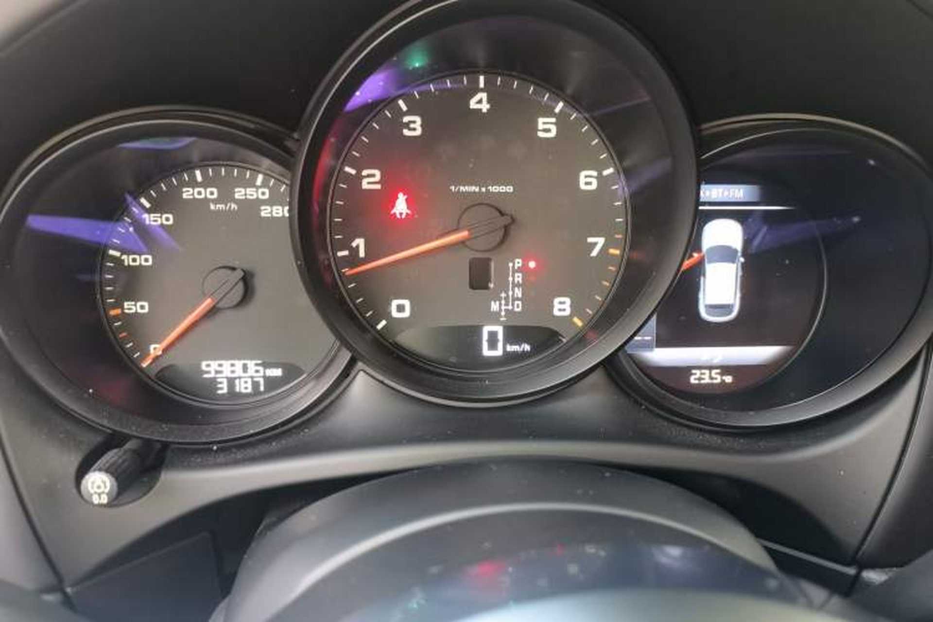 Used Porsche Macan 2017 Macan 2.0T Instrument Cluster