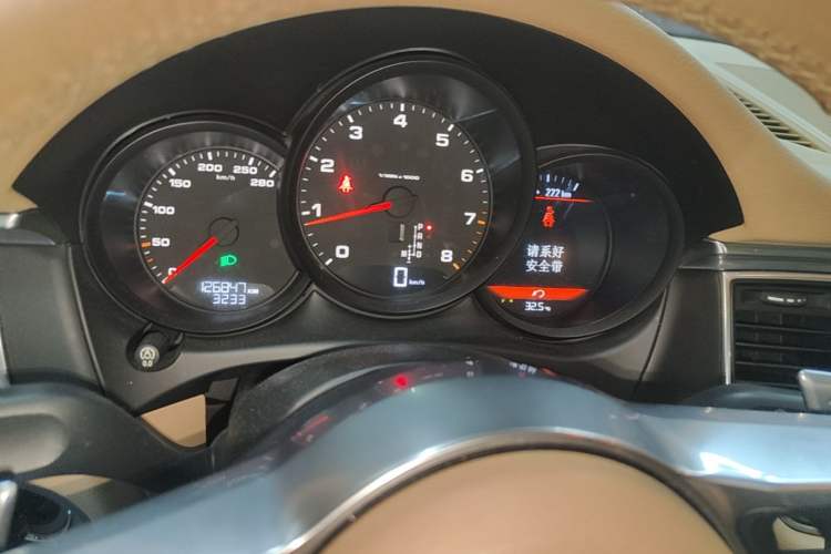 Used Porsche Macan 2017 Macan 2.0T Instrument Cluster