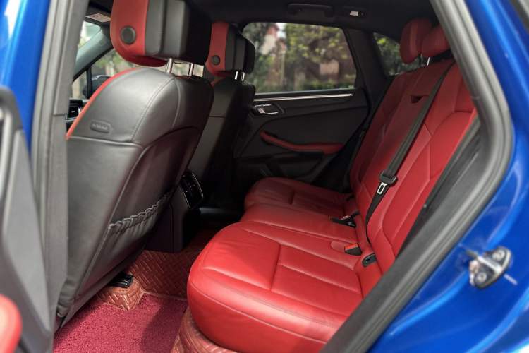 Used Porsche Macan 2017 Macan 2.0T Interior 10
