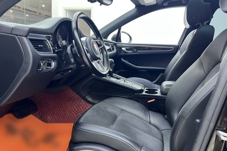 Used Porsche Macan 2017 Macan S 3.0T Interior 5