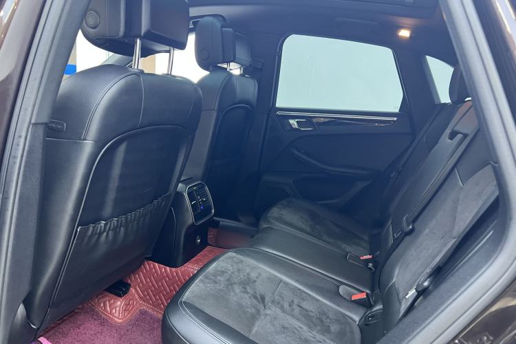 Used Porsche Macan 2017 Macan S 3.0T Interior 6