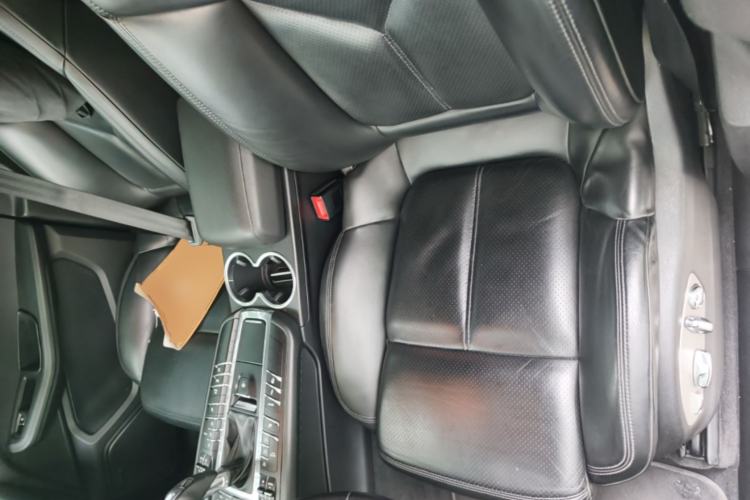 Used Porsche Macan 2017 Macan 2.0T Left Front Seat