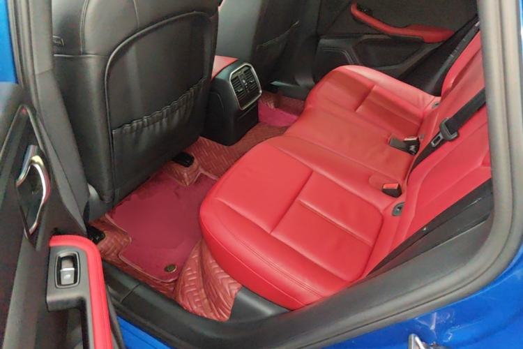 Used Porsche Macan 2017 Macan 2.0T Left Rear Seat