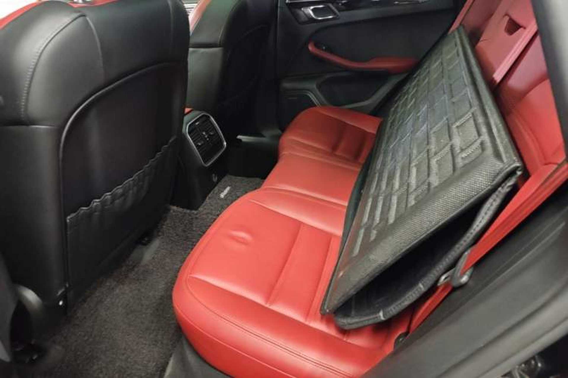 Used Porsche Macan 2017 Macan Turbo 3.6T Left Rear Seat