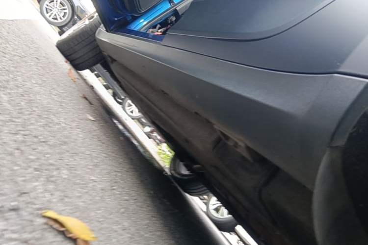 Used Porsche Macan 2017 Macan 2.0T Left Side Sill