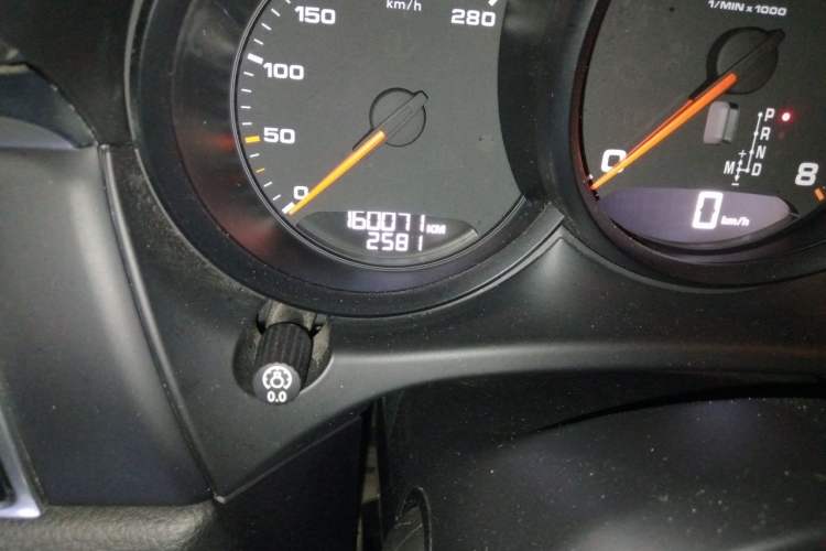 Used Porsche Macan 2017 Macan 2.0T Odometer Close Up