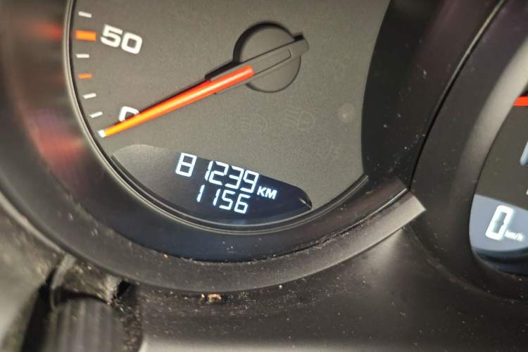 Used Porsche Macan 2017 Macan 2.0T Odometer Close Up