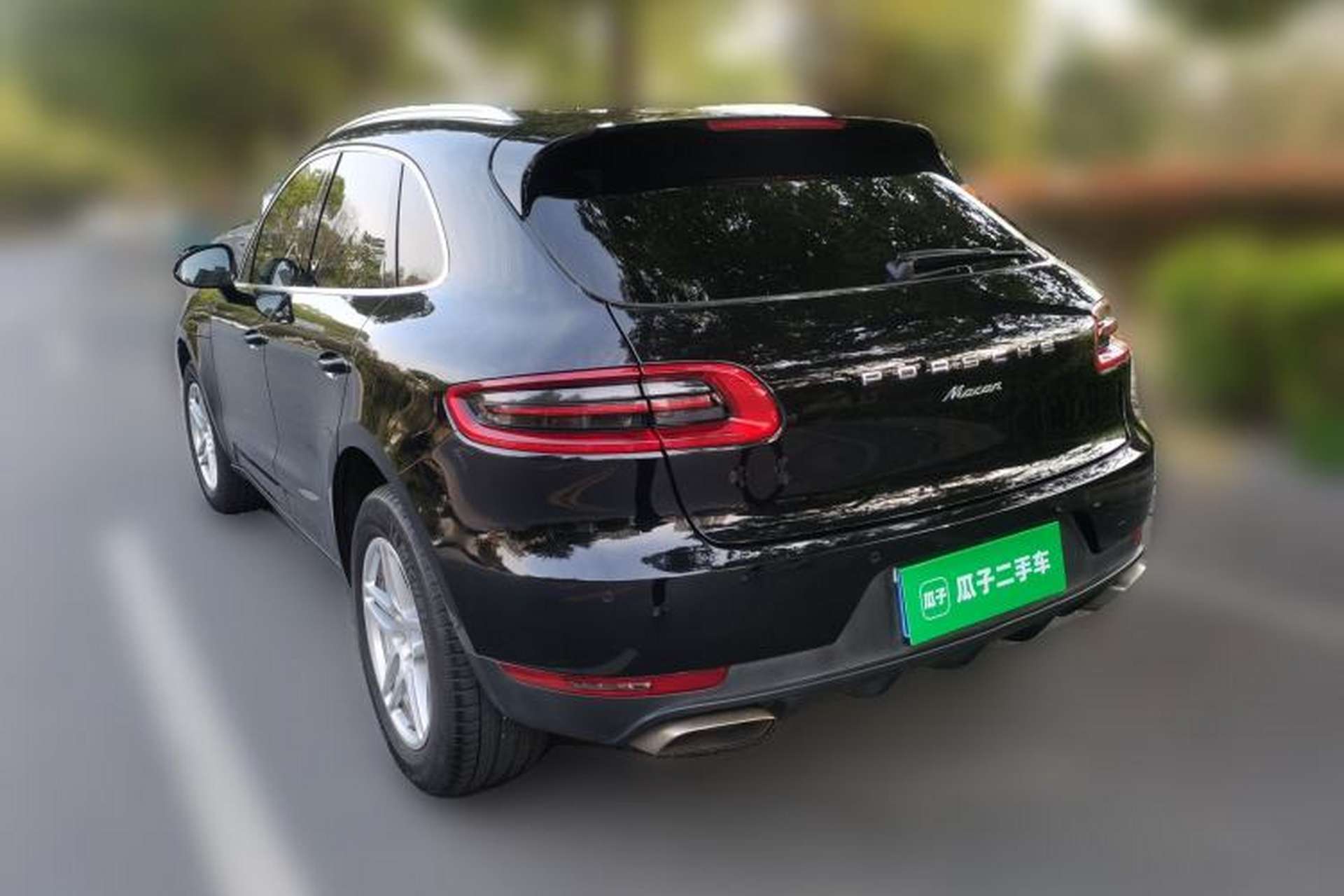 Used Porsche Macan 2017 Macan 2.0T Rear Left 45 Deg