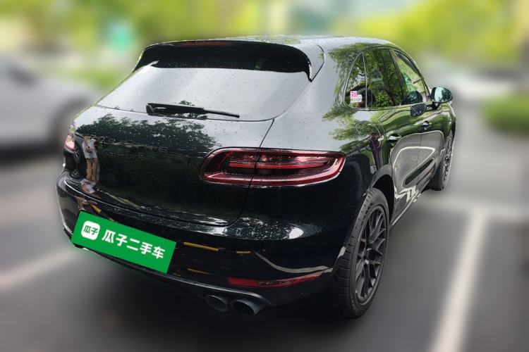 Used Porsche Macan 2017 Macan GTS 3.0T Rear Right 45 Deg