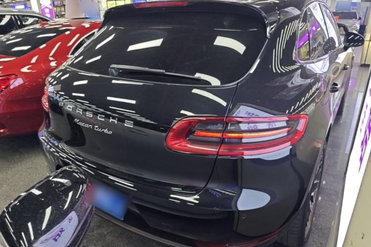 Used Porsche Macan 2017 Macan Turbo 3.6T Rear Right 45 Deg