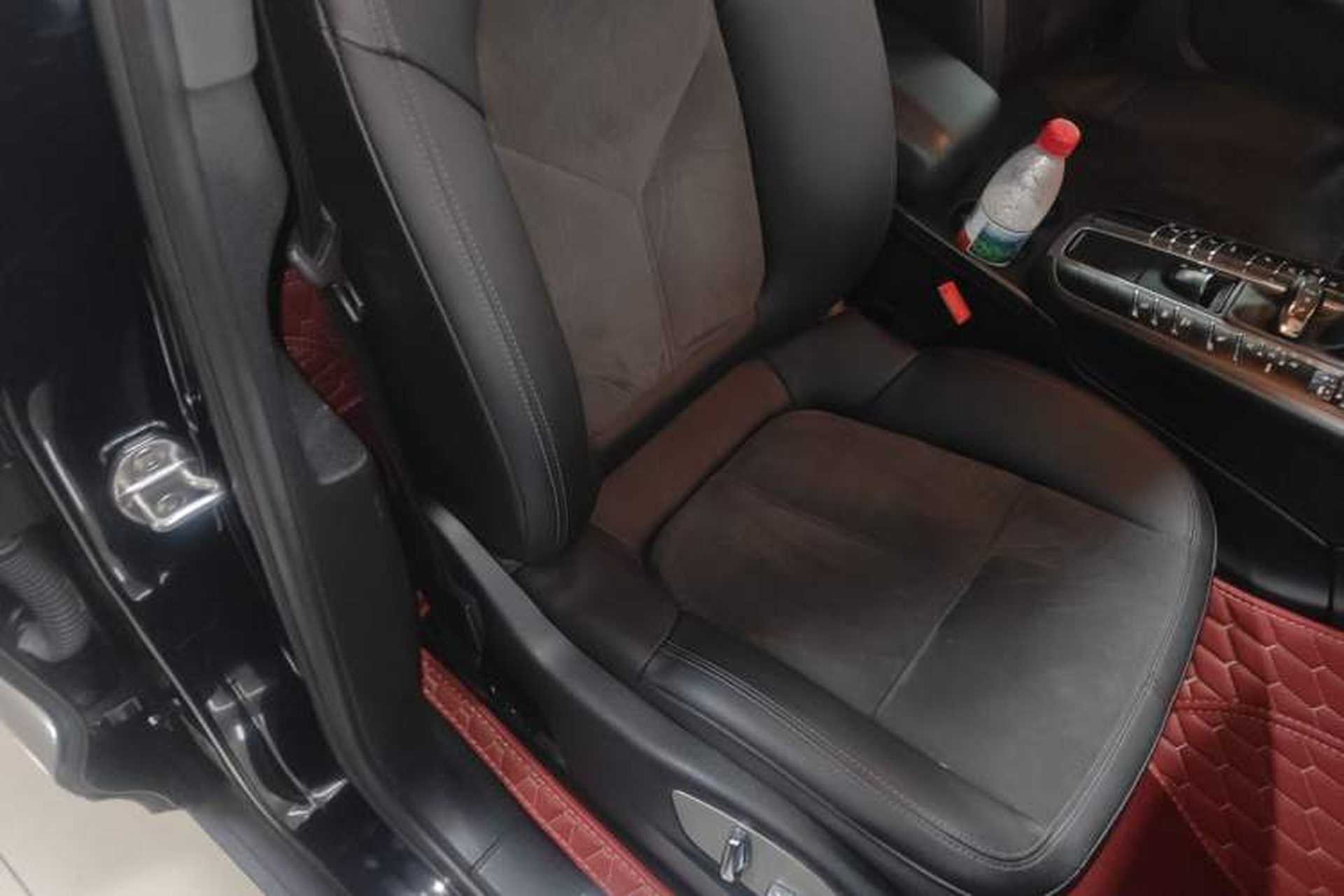 Used Porsche Macan 2017 Macan S 3.0T Right Front Seat