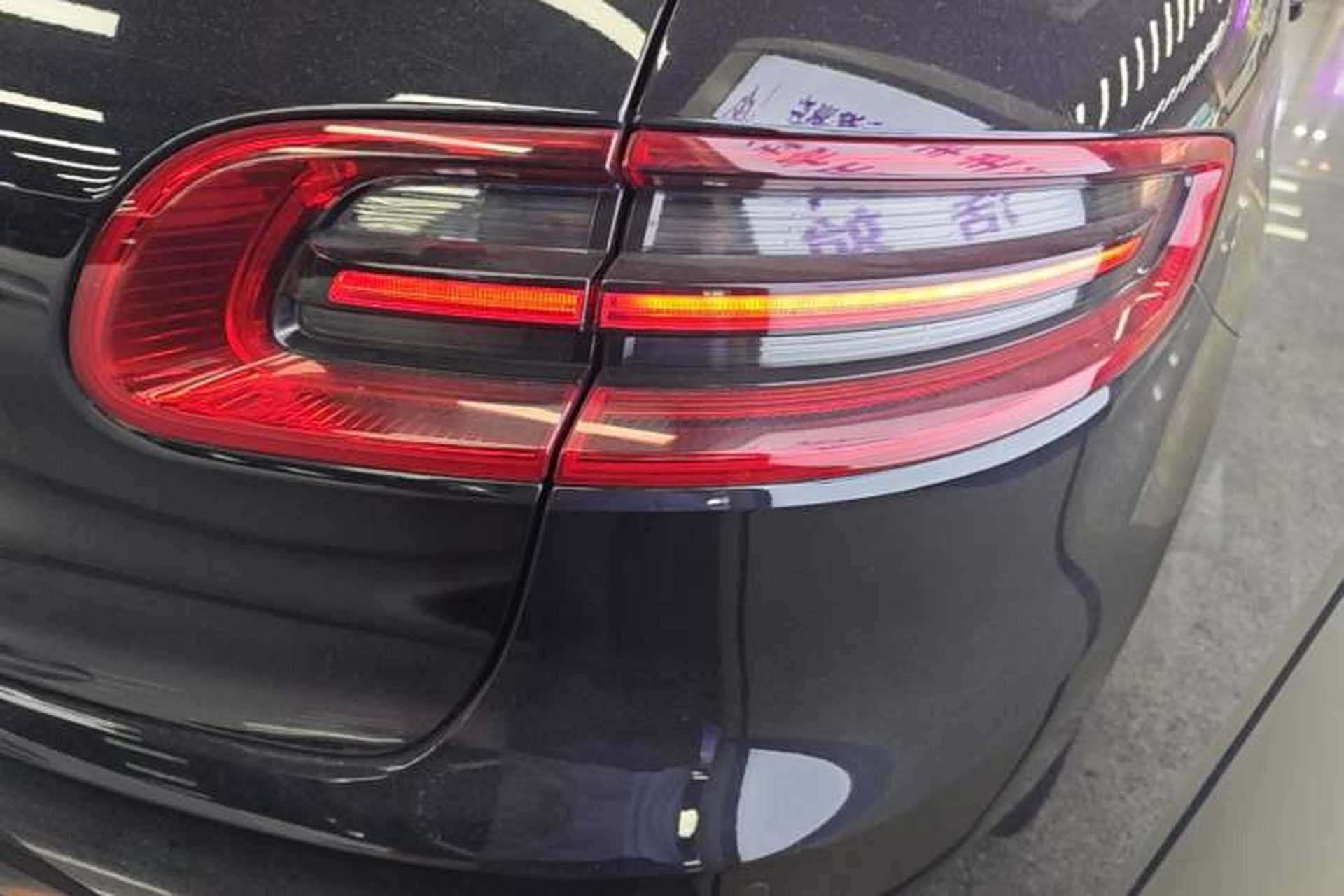 Used Porsche Macan 2017 Macan Turbo 3.6T Right Rear Taillight