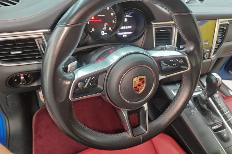 Used Porsche Macan 2017 Macan 2.0T Steering Wheel