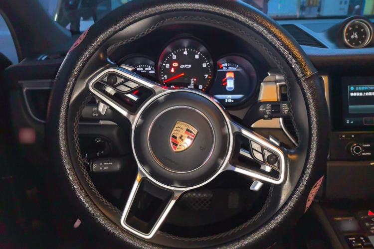 Used Porsche Macan 2017 Macan GTS 3.0T Steering Wheel