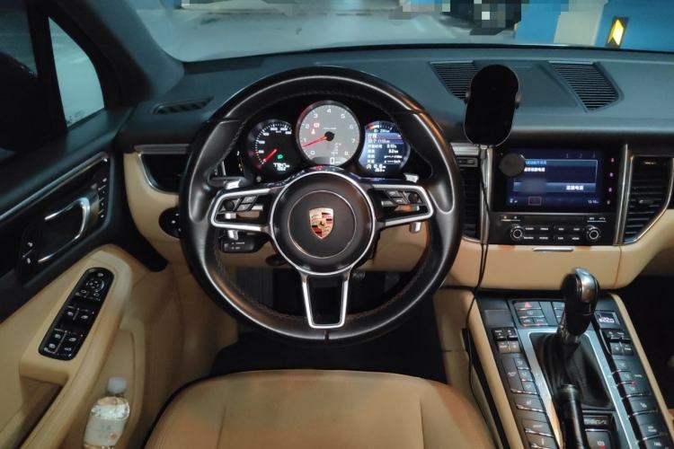 Used Porsche Macan 2017 Macan S 3.0T Steering Wheel
