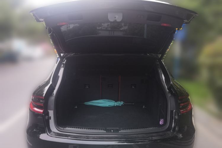 Used Porsche Macan 2017 Macan 2.0T Trunk
