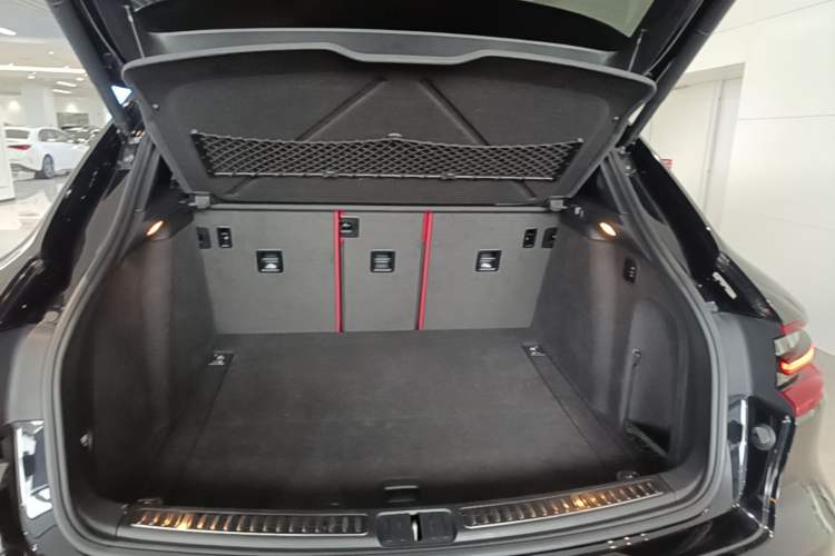 Used Porsche Macan 2017 Macan S 3.0T Trunk