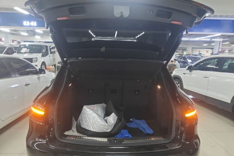 Used Porsche Macan 2017 Macan S 3.0T Trunk