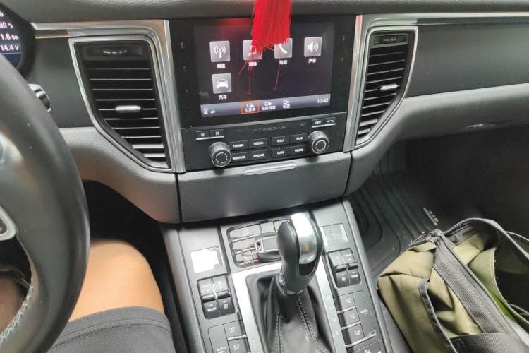 Used Porsche Macan 2017 Macan 2.0T Audio And AC Panel