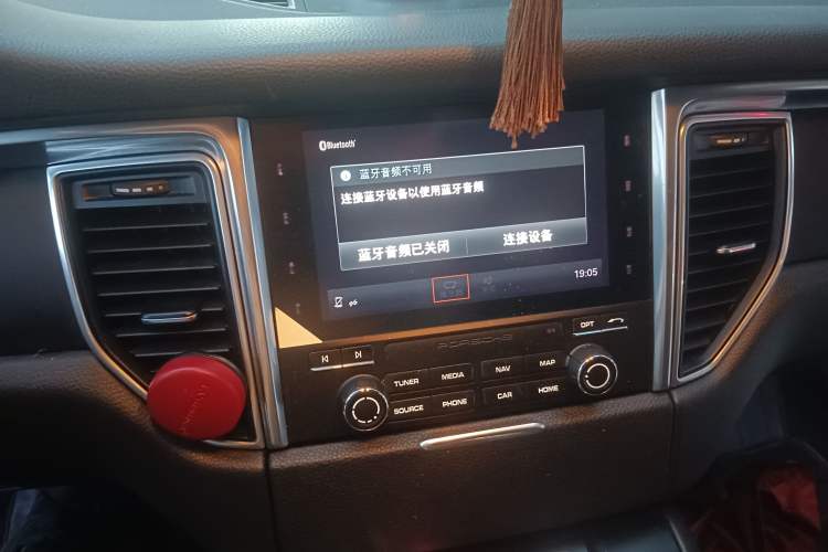 Used Porsche Macan 2017 Macan 2.0T Audio And AC Panel