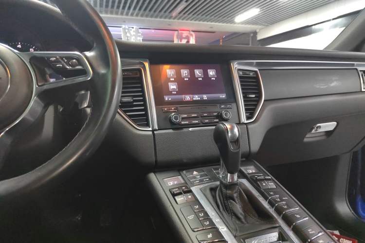 Used Porsche Macan 2017 Macan 2.0T Audio And AC Panel