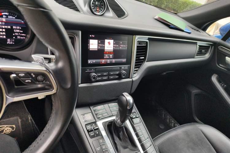 Used Porsche Macan 2017 Macan 2.0T Audio And AC Panel