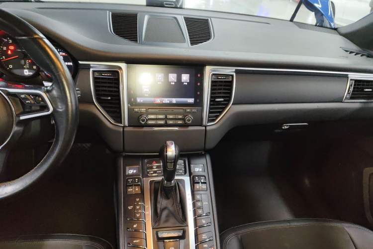 Used Porsche Macan 2017 Macan 2.0T Audio And AC Panel