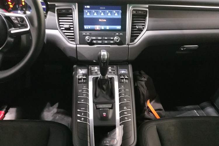Used Porsche Macan 2017 Macan 2.0T Audio And AC Panel
