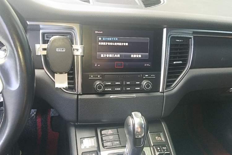 Used Porsche Macan 2017 Macan 2.0T Audio And AC Panel