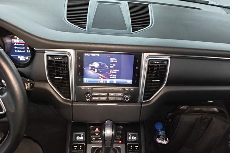 Used Porsche Macan 2017 Macan 2.0T Audio And AC Panel