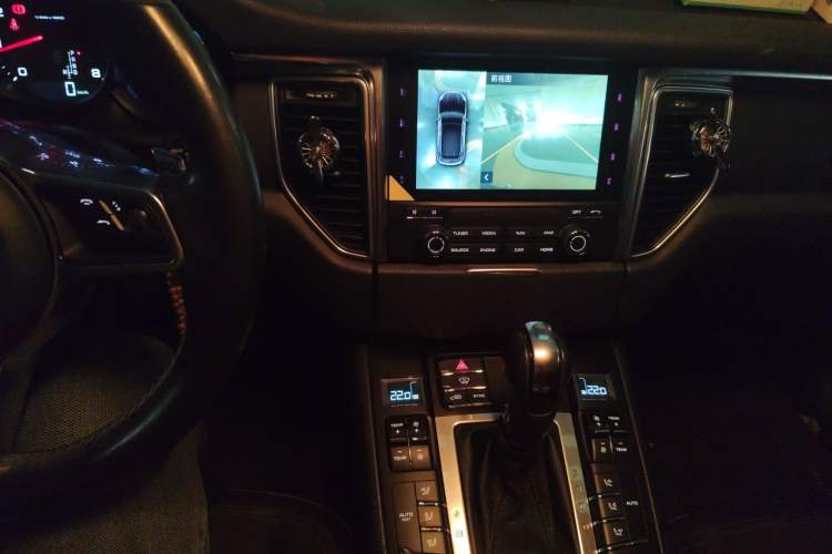 Used Porsche Macan 2017 Macan 2.0T Audio And AC Panel