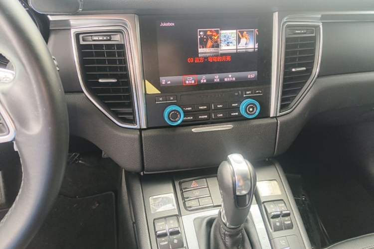 Used Porsche Macan 2017 Macan 2.0T Audio And AC Panel