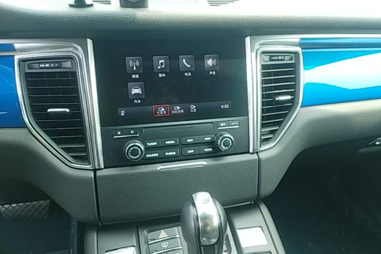 Used Porsche Macan 2017 Macan 2.0T Audio And AC Panel