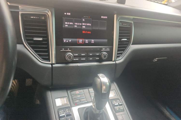 Used Porsche Macan 2017 Macan 2.0T Audio And AC Panel