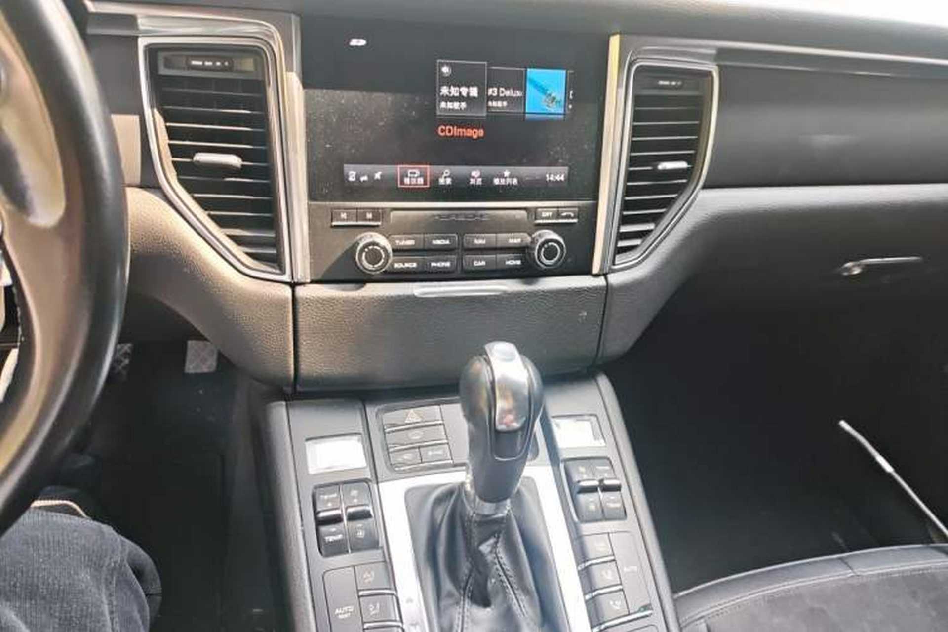 Used Porsche Macan 2017 Macan 2.0T Audio And AC Panel