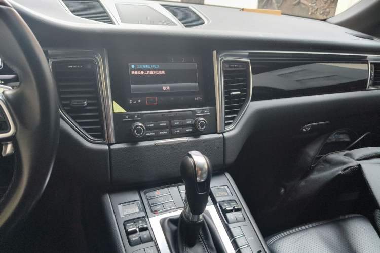 Used Porsche Macan 2017 Macan 2.0T Audio And AC Panel