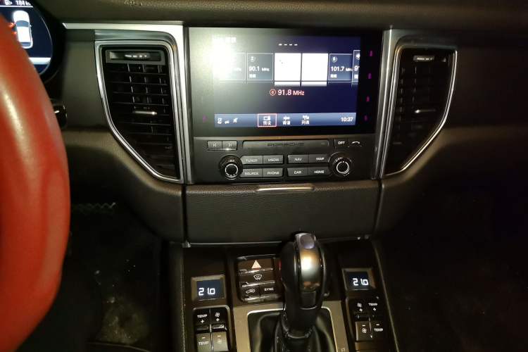 Used Porsche Macan 2017 Macan 2.0T Audio And AC Panel