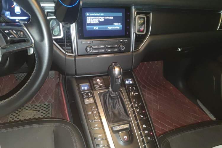 Used Porsche Macan 2017 Macan 2.0T Audio And AC Panel
