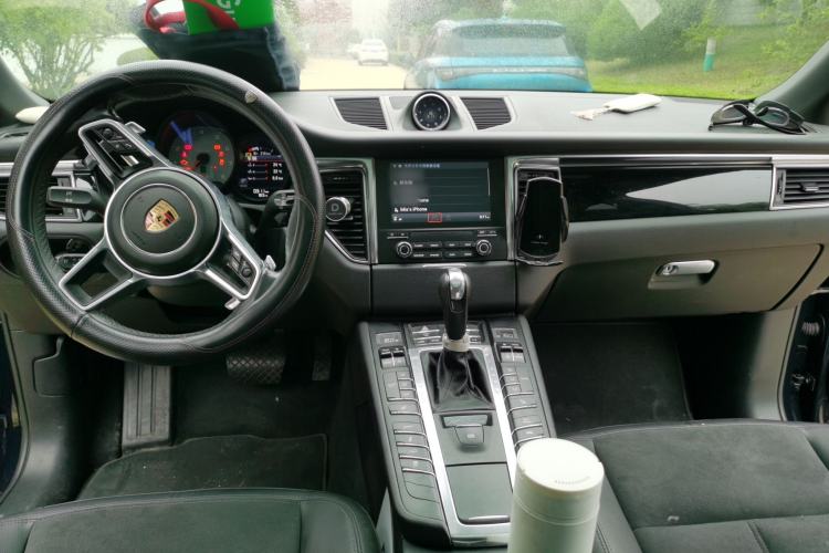 Used Porsche Macan 2017 Macan S 3.0T Center Console